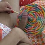 imagen Nada le sabe tan dulce como su polla